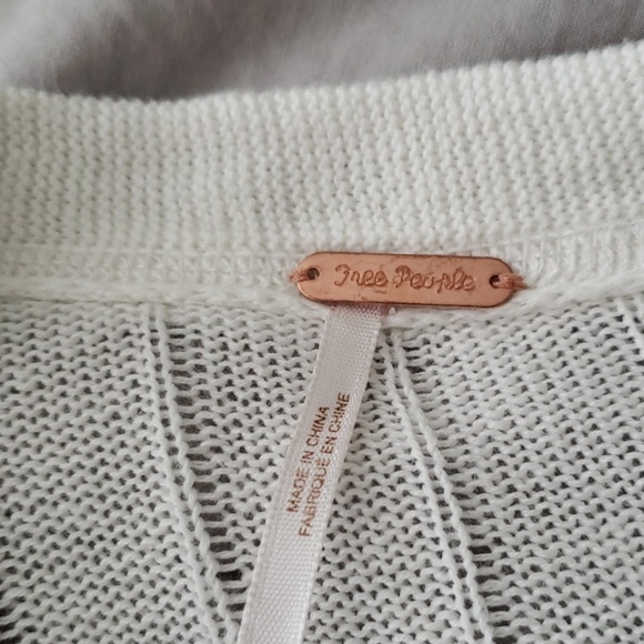 White sweater - Picture 3 of 3